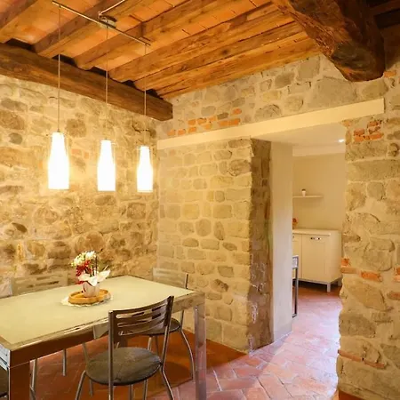 Pinocchio House - In * Collodi