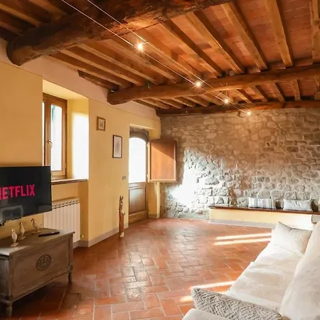 Pinocchio House - In * Collodi
