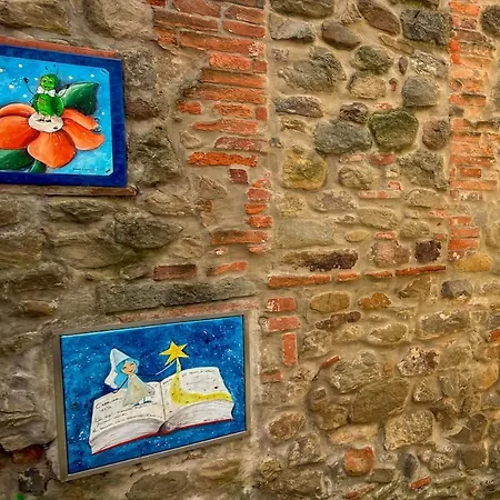 Pinocchio House - In *