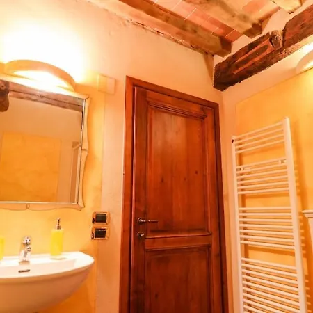 Pinocchio House - In Apartment Collodi